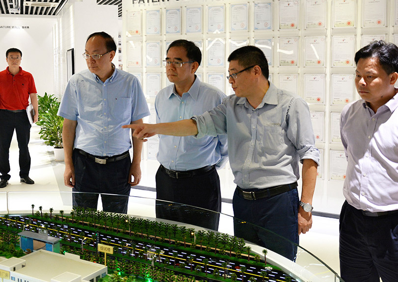 向导来访：： 2018.10东莞市委书记梁维东优发国际调研