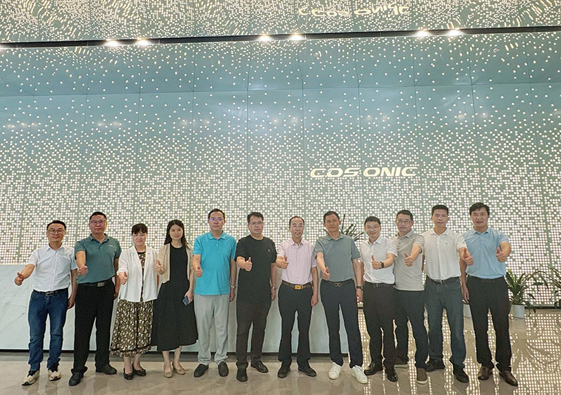 东莞职业手艺学院到访优发国际智能开展校企相助交流